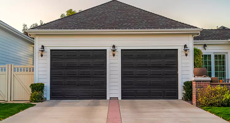 Residential Local Garage Door Repair in Bradenton, FL